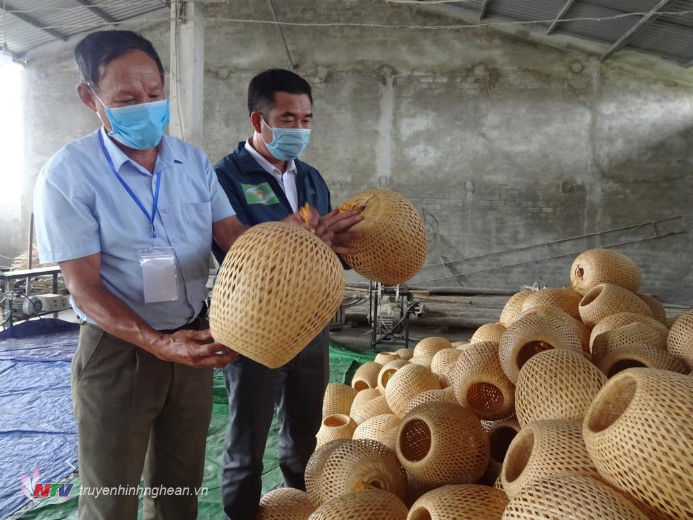 BTC căn cứ vào  tiêu chí về chất lượng, kỹ thuật, tính thẩm mỹ và đảm bảo thời gian để xếp giải