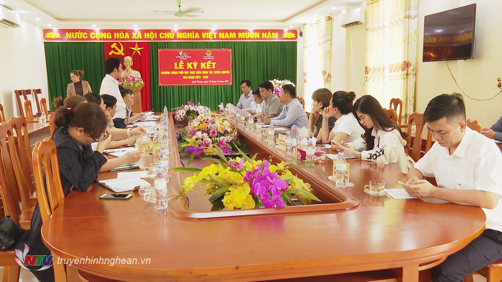 Toàn cảnh buổi lễ.