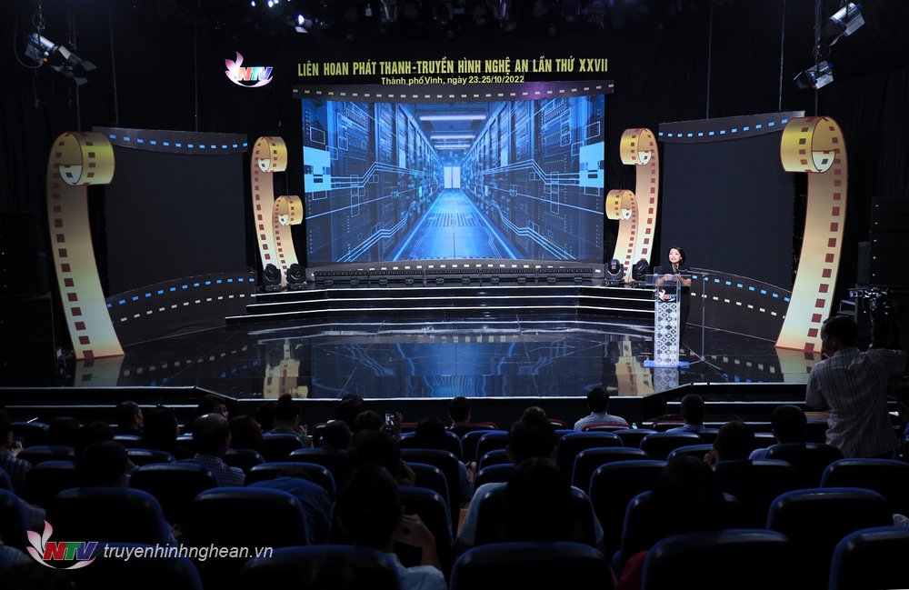 Toàn cảnh hội thảo.