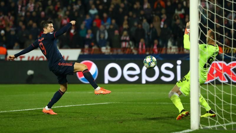 3.Bayern Munich (Nhất bảng B).