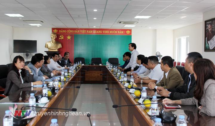 Toàn cảnh buổi tiếp đón.