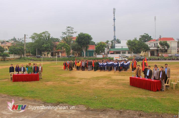 Quang cảnh lễ phát động.