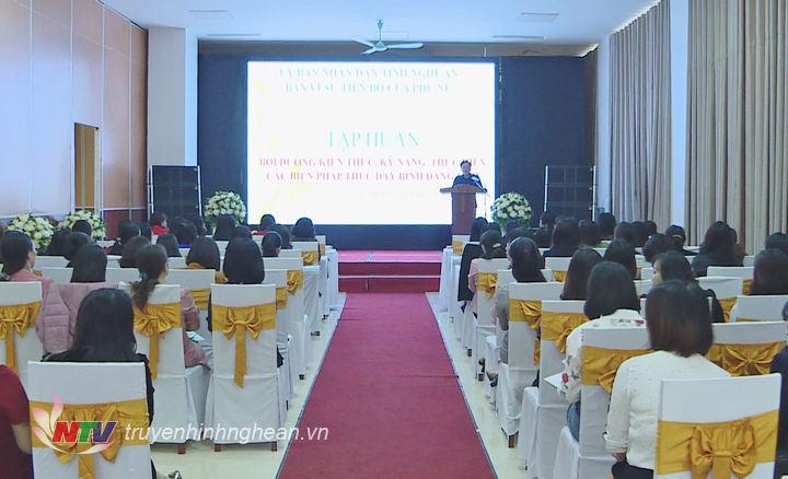 Toàn cảnh lớp tập huấn.