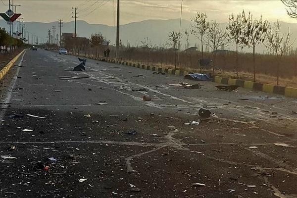 Hiện trường vụ sát hại nhà khoa học Mohsen Fakhrizadeh. Ảnh: FARS