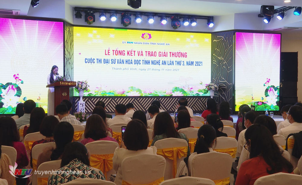 Toàn cảnh lễ tổng kết và trao giải.