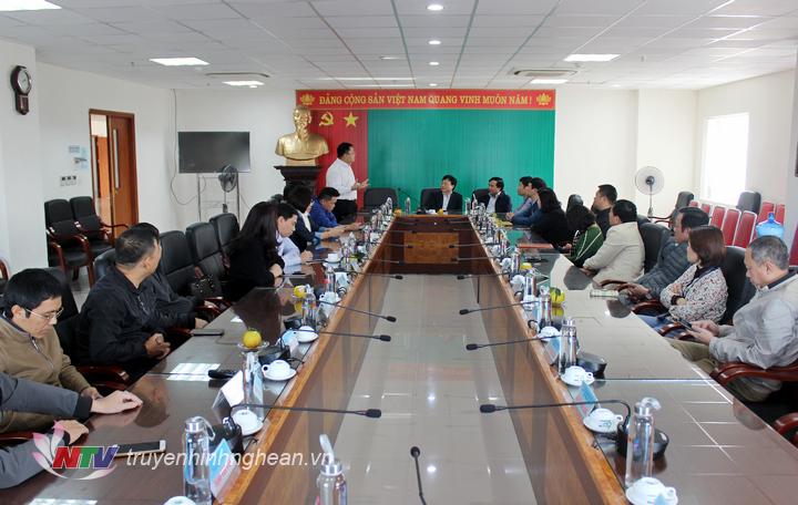 Toàn cảnh buổi nói chuyện.