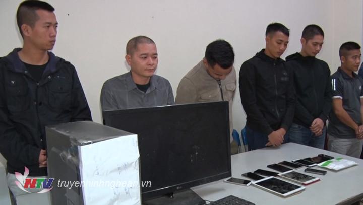 Các đối tượng khác trong vụ án.
