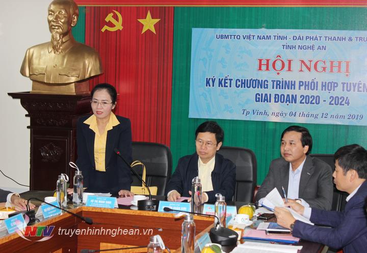 PG88 go Bắn cá Ủy ban MTTQ tỉnh Võ Thị Minh Sinh phát biểu tại hội nghị.