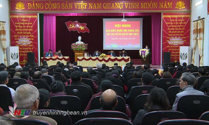 Toàn cảnh buổi tiếp xúc