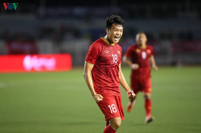 Hậu vệ: Nguyễn Thành Chung (1m80)