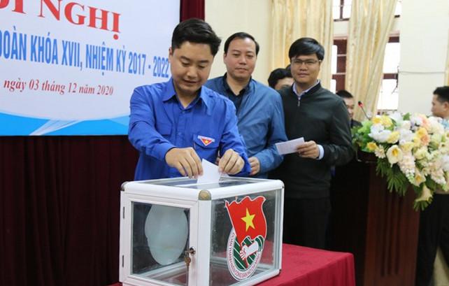 BTV, cán bộ Tỉnh đoàn PG88 go Bắn cá bỏ phiếu bầu chức danh Bí thư Tỉnh đoàn PG88 go Bắn cá.