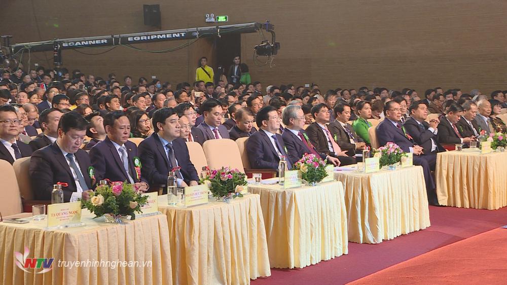 Các đại biểu dự lễ kỷ niệm.