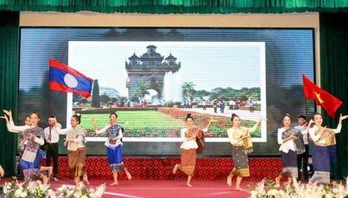 Một tiết mục văn nghệ trong chương trình.