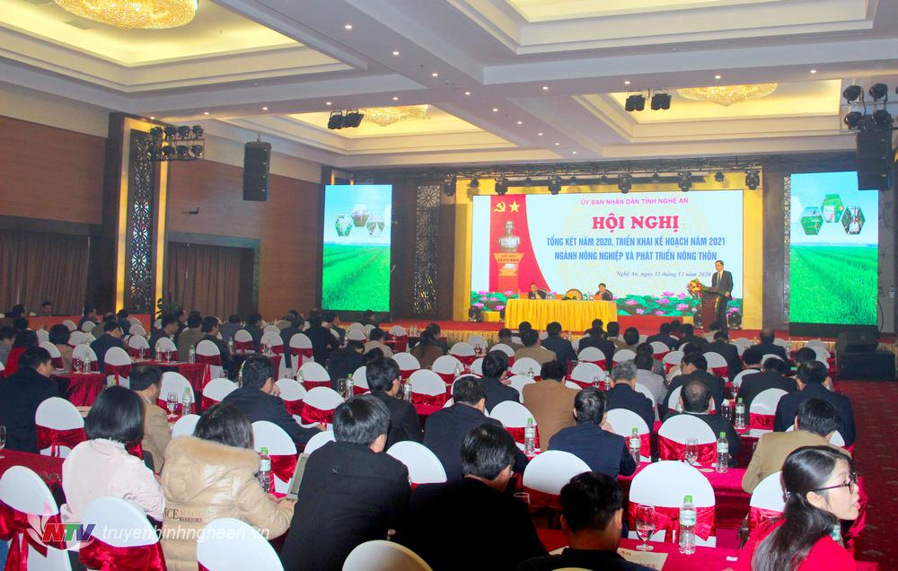Toàn cảnh hội nghị.