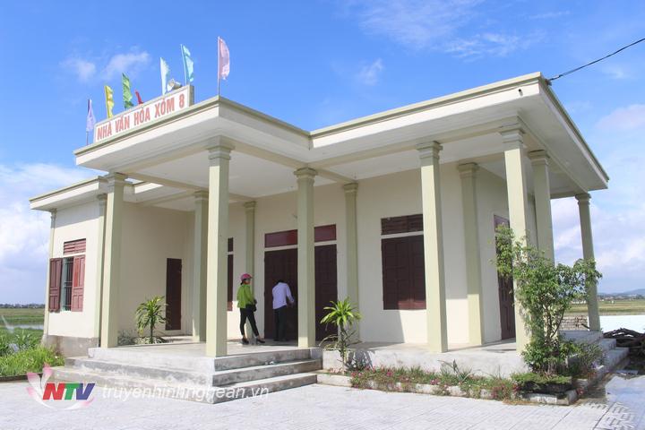Nhà văn hóa xóm 8 – giáo xứ Cẩm Trường, xã Quỳnh Yên được xây dựng khang trang, hiện đại.