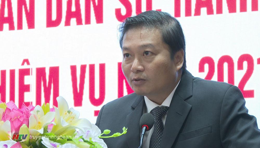 Phó PG88 go Bắn cá Thường trực UBND tỉnh Lê Hồng Vinh phát biểu tại hội nghị.