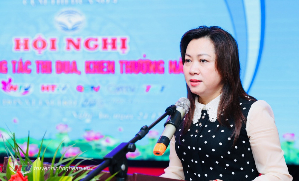 Đại diện Đài PT-TH Hà Tĩnh phát biểu tại hội nghị.