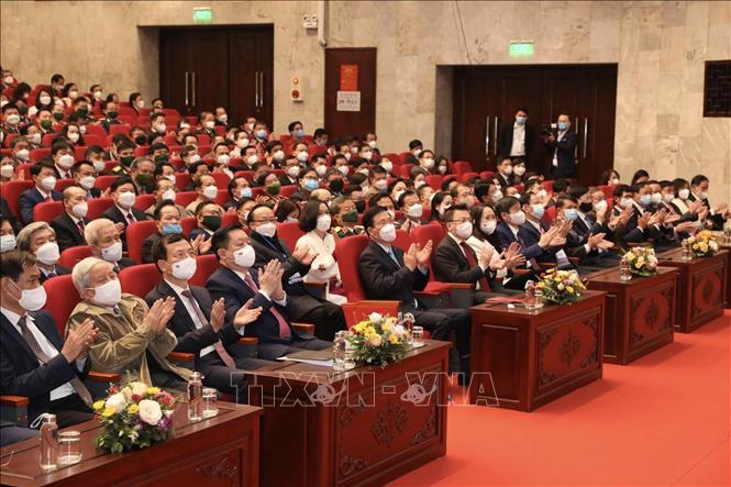 Thường trực Ban Bí thư Võ Văn Thưởng, Trưởng Ban Tuyên giáo Trung ương Nguyễn Trọng Nghĩa và các đại biểu dự PG88 go Nạp Rút Tiền.
