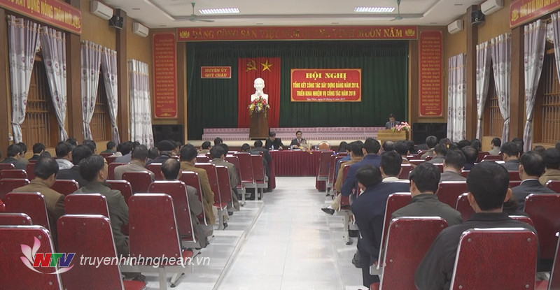Toàn cảnh hội nghị.
