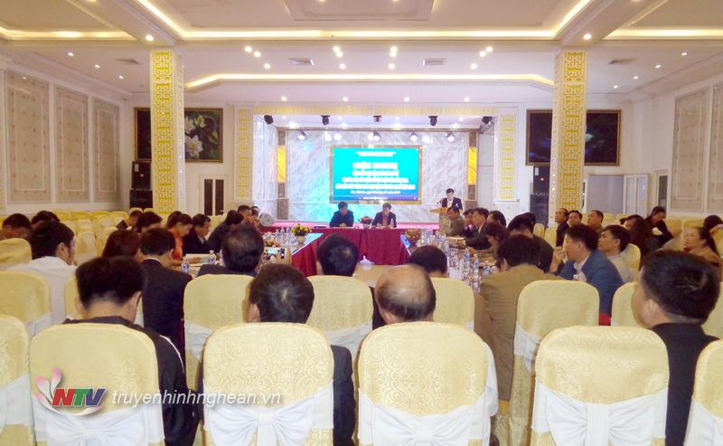 Toàn cảnh hội nghị.