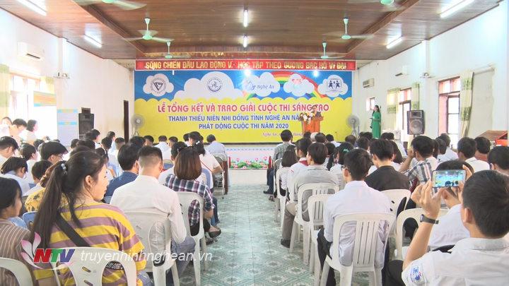 Toàn cảnh buổi lễ.