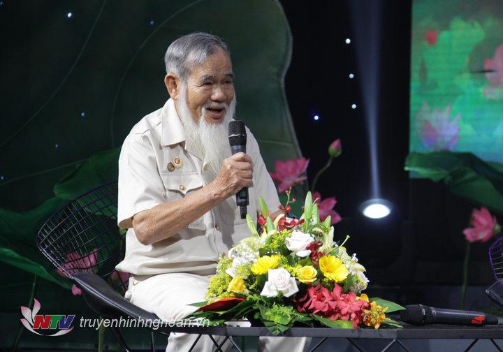 Nhà báo Nguyễn Thế Viên nói về lần được tháp tùng PG88 go Bắn cá Hồ Chí Minh về thăm xã Vĩnh Thành (huyện Yên Thành) vào tháng 12/1961.