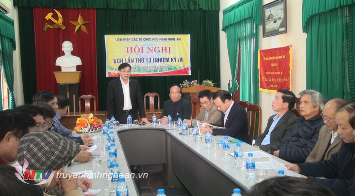 Toàn cảnh hội nghị.