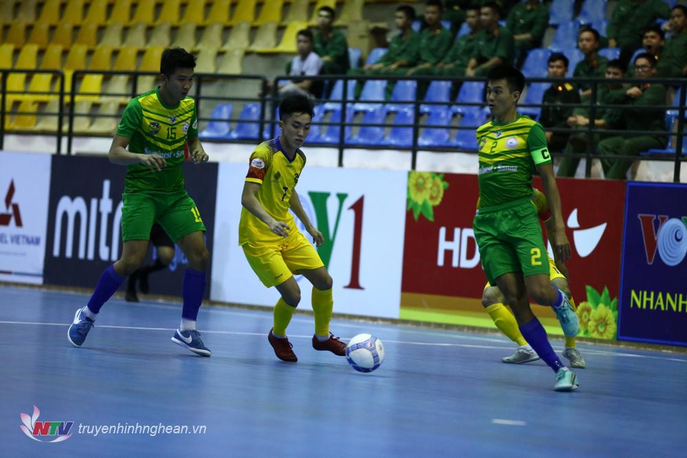 Sana Khánh Hòa dánh chiến thắng 5-3 trước Quảng Nam, cả hai đội dừng chân ở vòng loại năm nay