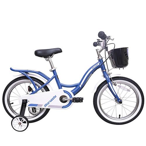 Dựng sân khấu chuẩn bị cho trực tiếp trên sóng NTV.