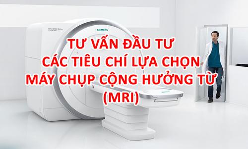 Dembele (giữa) bắt đầu chứng minh giá trị với Barca.