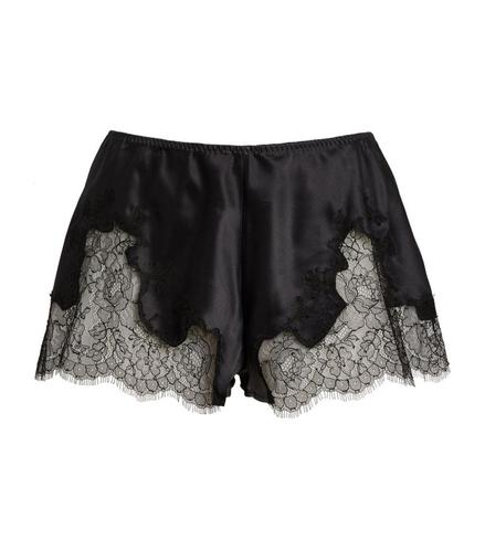 Sau các đợt tuyên truyền tổ chức cho nhân dân ký cam kết không tiếp tay tội phạm, không vi phạm pháp luật