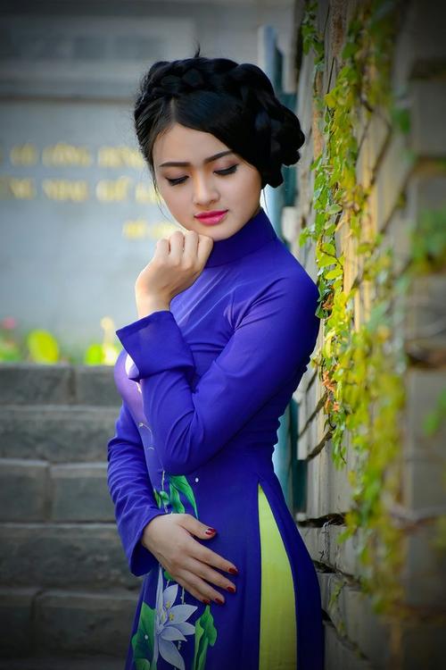 Cán bộ, công nhân viên bệnh viện thể hiện tinh thần “tương thân tương ái”.