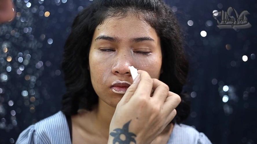 Lãnh đạo tỉnh Hà Tĩnh phát biểu tại hội nghị.