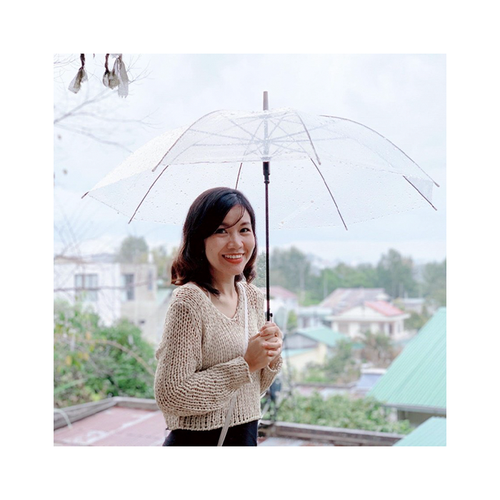 Bí thư Tỉnh ủy trao quà tết cho người nghèo huyện Quỳnh Lưu. (Ảnh tư liệu)